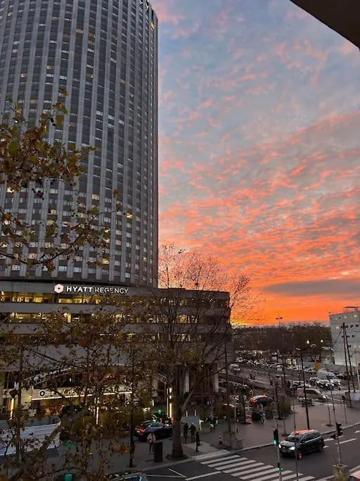 Hyatt-arc De Triomphe Apartment